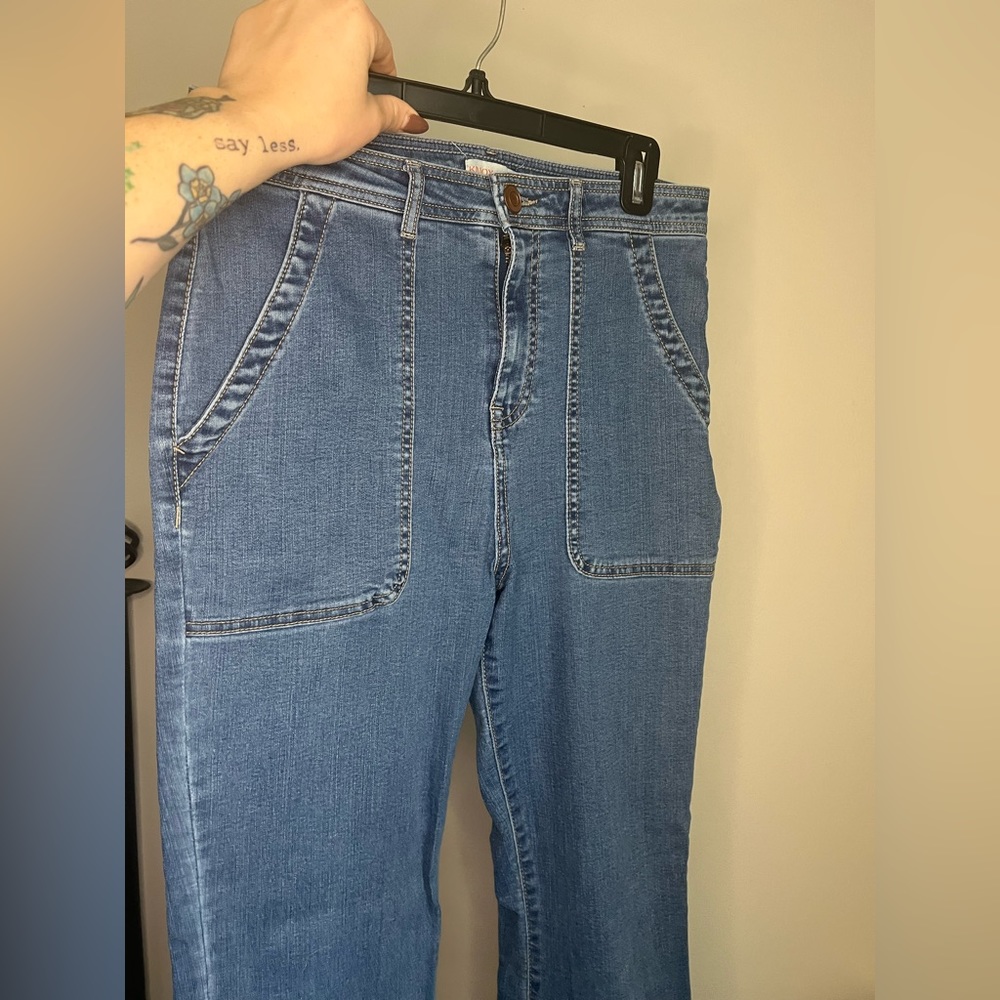 Knox Rose (Target) Flare / High Rise Jeans Cute Like New Size 10